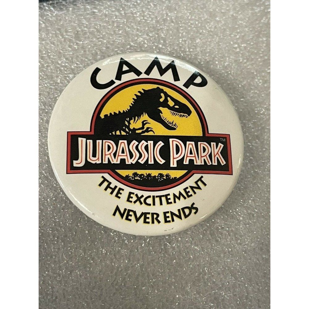 1993 Vintage Jurassic Park Camp Dinosaur Pin Back Pinback Button Badge
